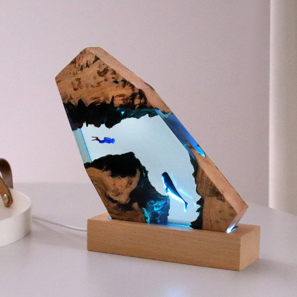 New Underwater Cave Whale Dive - Art Craft Easter 评论和价格