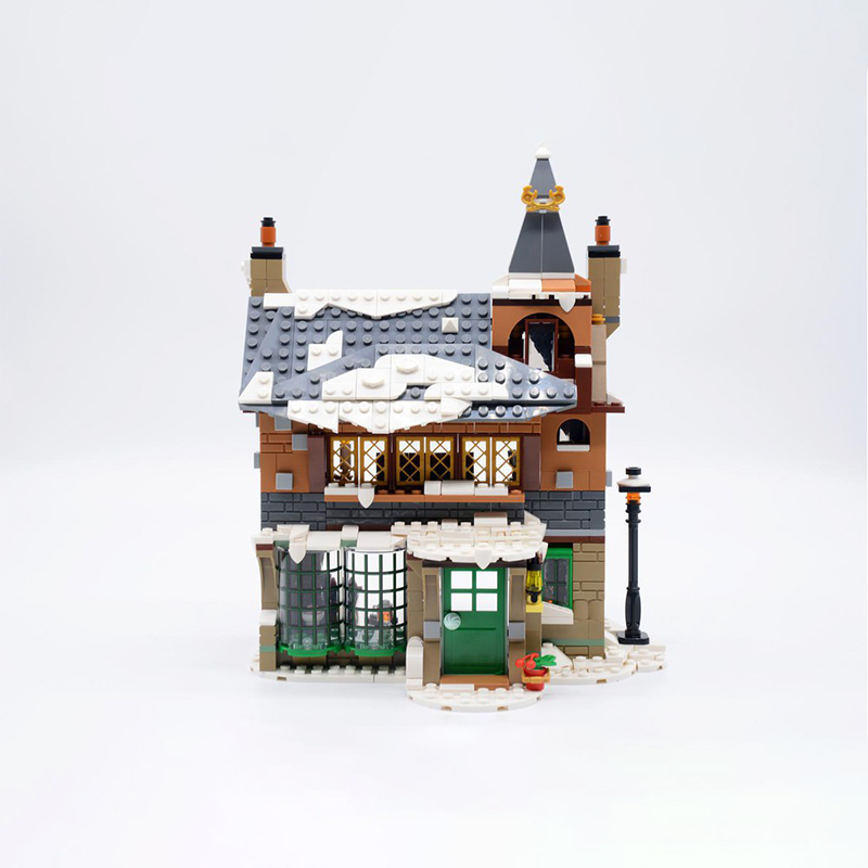 691pcs MOC Winter Village Old  - Art Craft Village 评论和价格