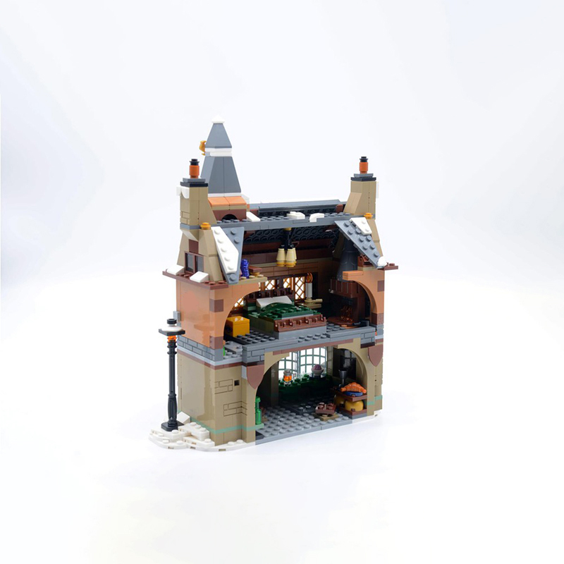 691pcs MOC Winter Village Old  - Art Craft Village 评论和价格