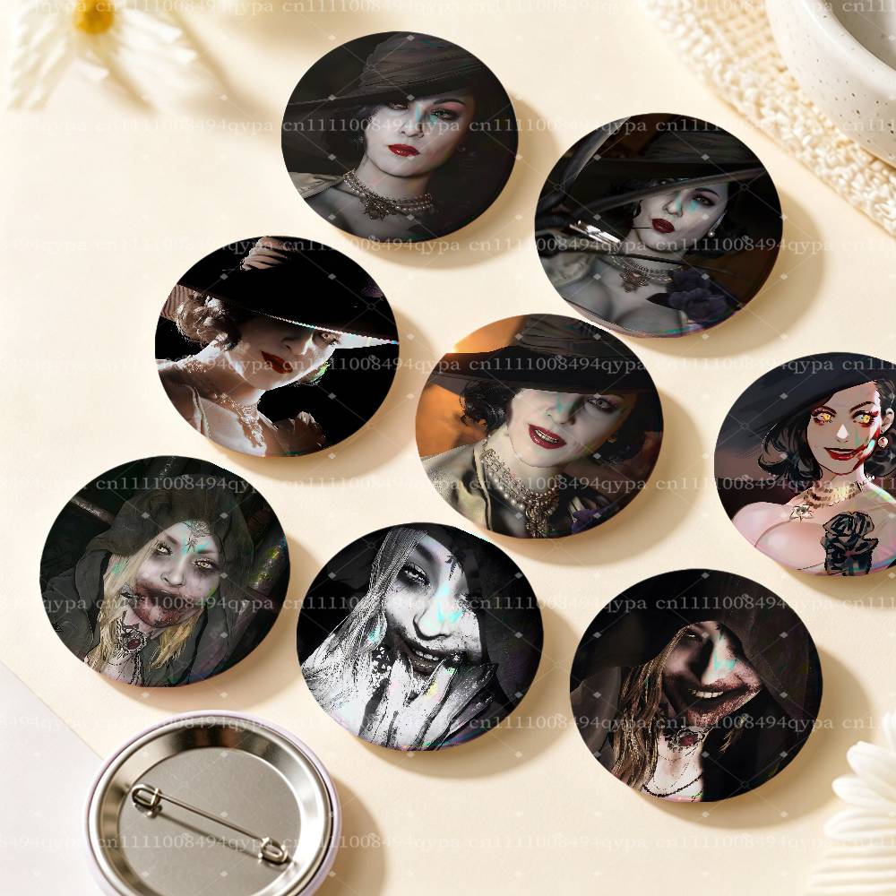 L-Lady Dimitrescu Resident Evi - Art Craft Village 评论和价格