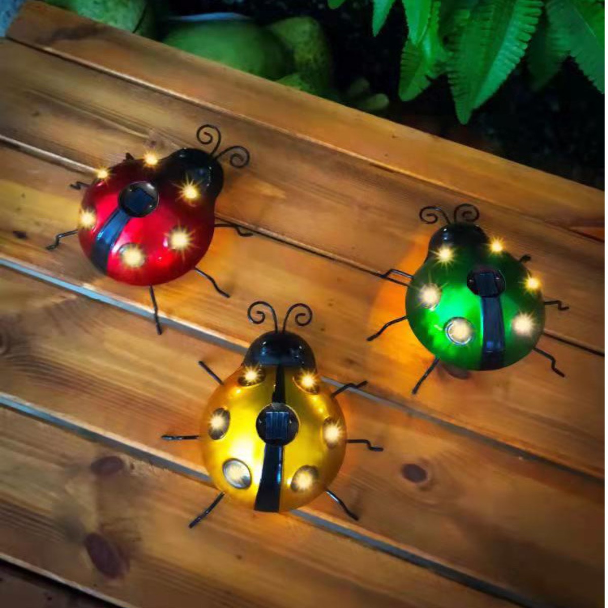 New Solar Iron Art Ladybug Cre - Art Craft Ladybug 评论和价格